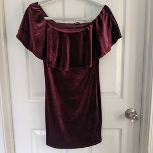 F21 Velvet Plum/Burgundy Holiday Dress